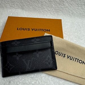 Louis Vuitton eclipse monogram card holder